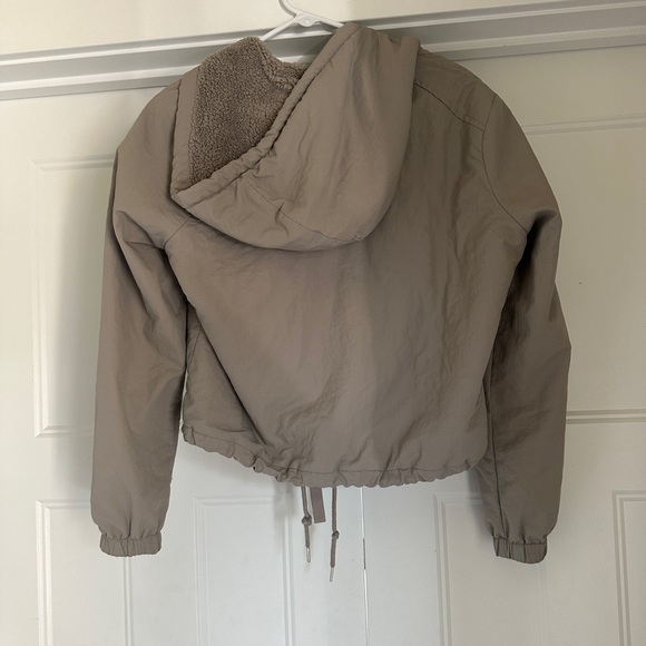 Cropped utility jacket - Picture 4 of 4